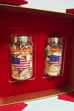 Load image into Gallery viewer, *** 花旗參(西洋參)大片 AM. Ginseng Slices L.精美雙瓶禮盒 ４oz*２瓶組 (父親節最佳禮品)